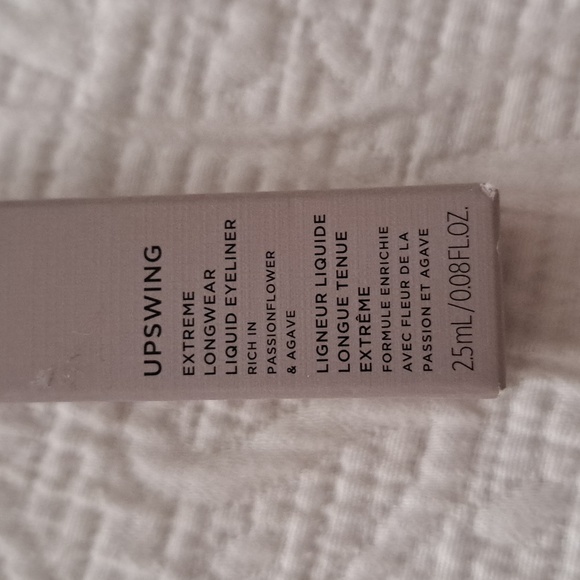 Bite beauty upswing extreme longwear liquid eyeliner - Picture 2 of 5